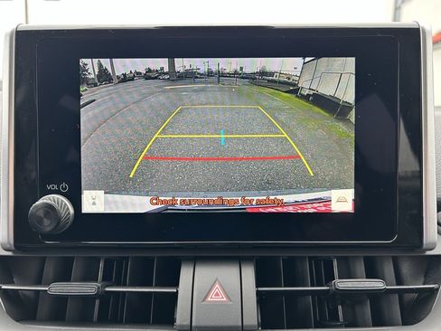 Certified 2025 Toyota RAV4 XLE image 22