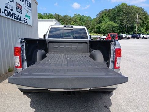 Used 2024 RAM 3500 Tradesman w/ Chrome Appearance Group AWD/4WD image 8