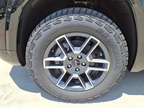 New 2026 GMC Terrain AT4 w/ Convenience Package III image 22