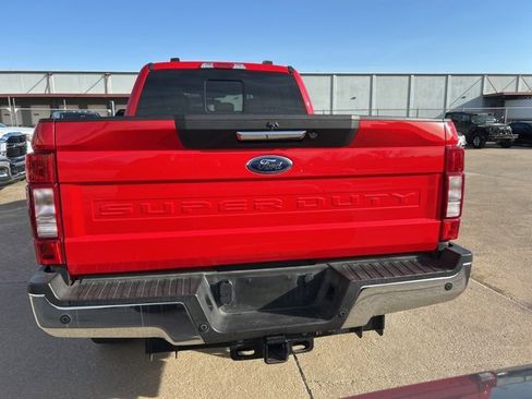 Used 2022 Ford F250 Lariat w/ Chrome Package image 6