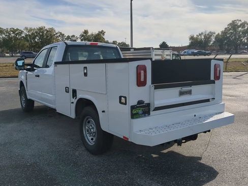 New 2025 Ford F250 XL w/ XL Chrome Package RWD image 7