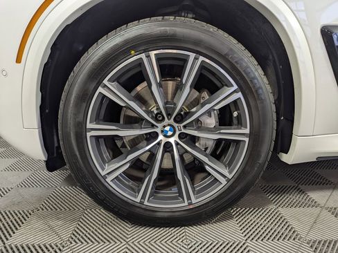 Used 2025 BMW X5 xDrive40i image 16