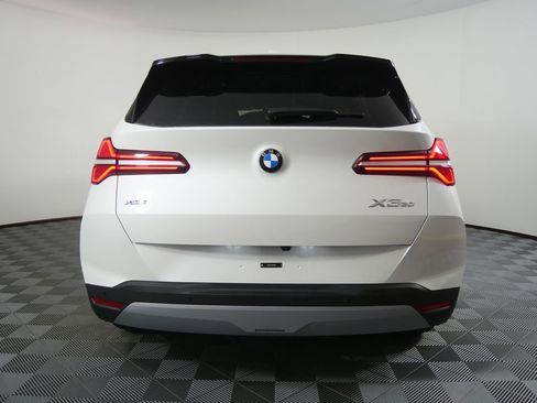 New 2026 BMW X3 xDrive30 w/ Premium Package image 4