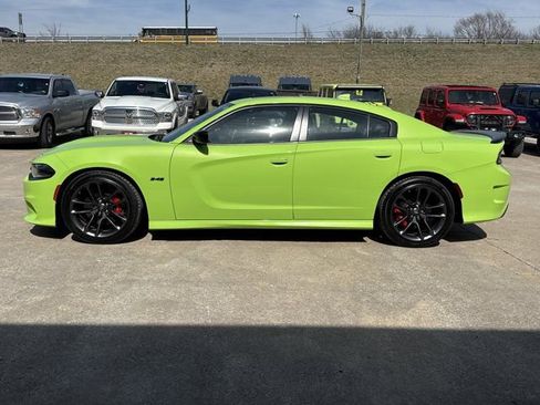 Used 2023 Dodge Charger R/T w/ Plus Group image 11