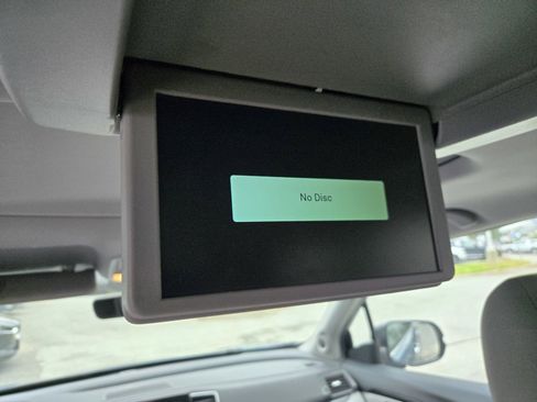 Used 2020 Honda Pilot Touring image 15