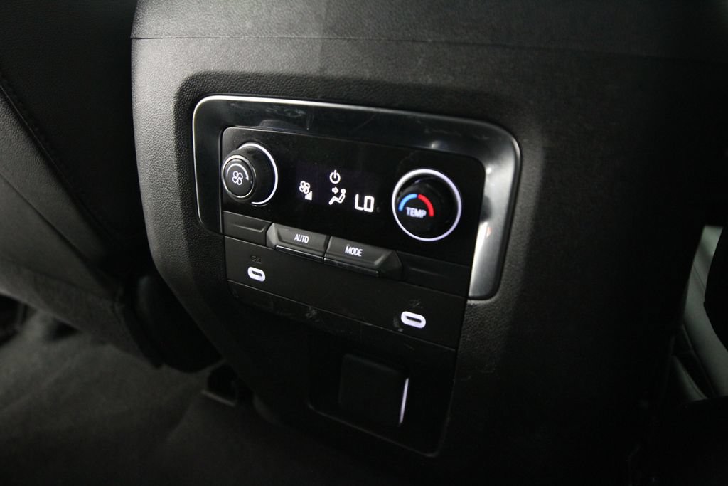 Used 2021 Chevrolet Tahoe Z71 AWD/4WD image 43