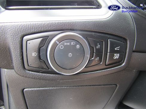 Certified 2024 Ford Edge SEL w/ Convenience Package AWD/4WD image 32