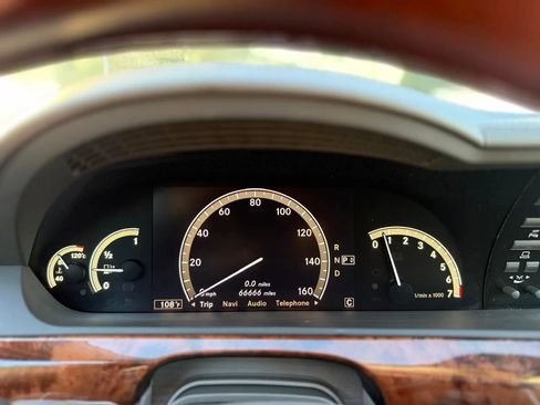 Used 2009 Mercedes-Benz S 550 image 15
