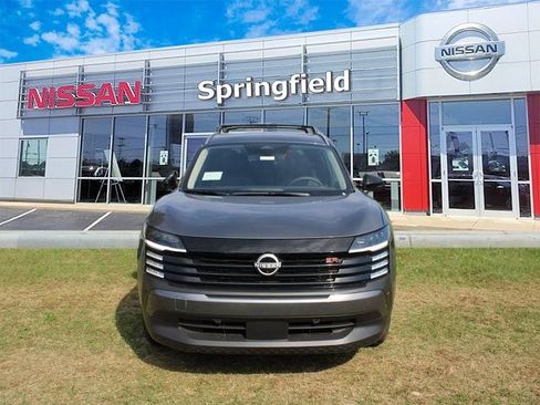 New 2026 Nissan Kicks SR w/ Cold Weather Package image 2