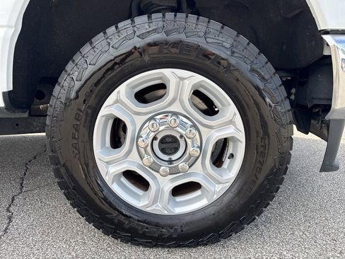 Used 2024 Ford F250 XLT AWD/4WD image 53