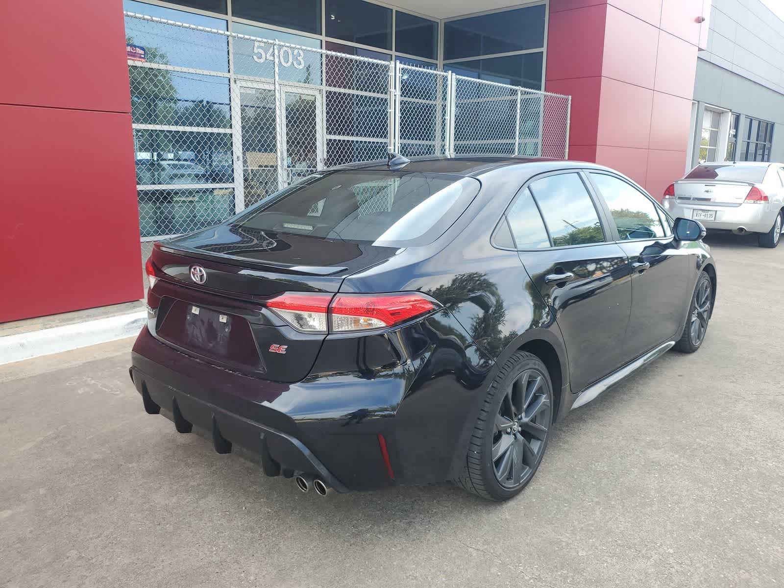 Used 2025 Toyota Corolla SE FWD image 6