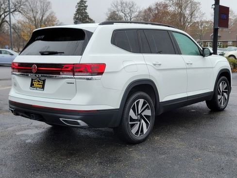 Used 2025 Volkswagen Atlas SE image 7