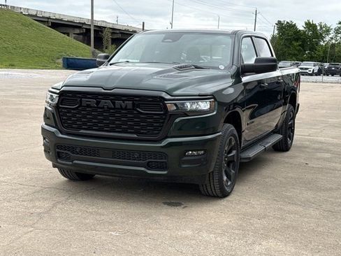 New 2026 RAM 1500 Express AWD/4WD image 11