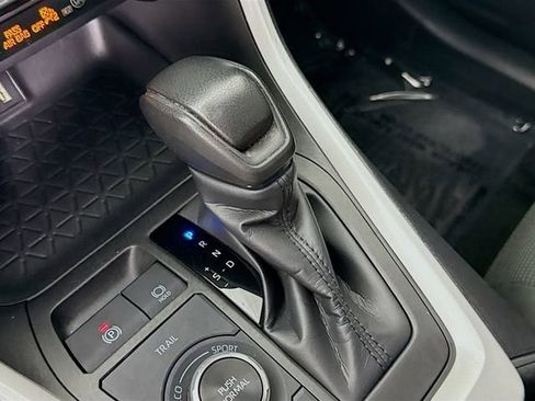 Certified 2024 Toyota RAV4 LE AWD/4WD image 16