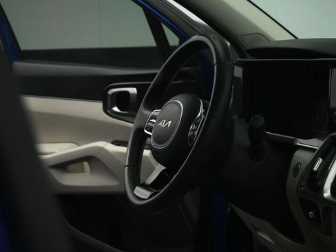 Used 2023 Kia Sorento S w/ Panoramic Sunroof Package FWD image 59