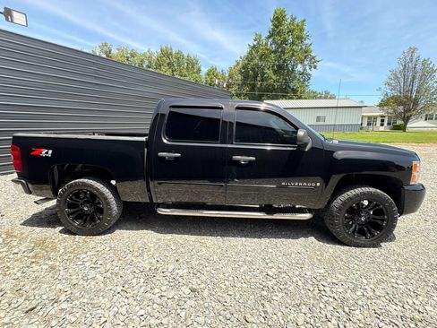 Used 2008 Chevrolet Silverado 1500 LT AWD/4WD image 4
