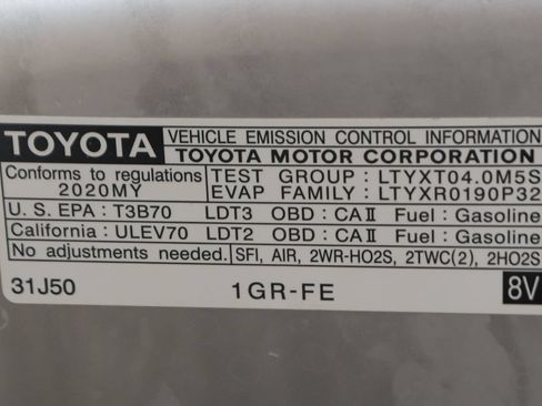 Used 2020 Toyota 4Runner TRD Off-Road AWD/4WD image 16