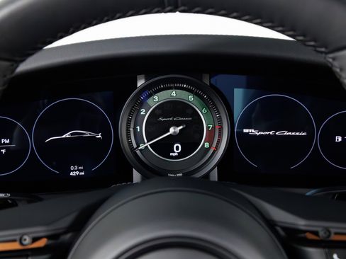 Used 2023 Porsche 911 Sport Classic RWD image 20