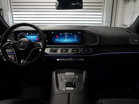 New 2026 Mercedes-Benz GLE 450 4MATIC Coupe image 17