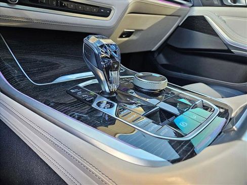 Used 2019 BMW X7 xDrive40i w/ Premium Package image 11