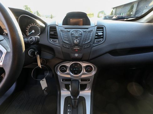 Used 2019 Ford Fiesta SE w/ Cold Weather Package FWD image 16