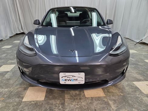 Used 2021 Tesla Model 3 Performance image 3
