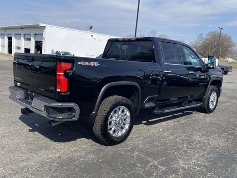 New 2025 Chevrolet Silverado 2500 LTZ w/ LTZ Plus Package AWD/4WD image 6