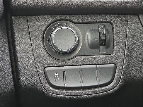 Used 2020 Chevrolet Spark LS image 17