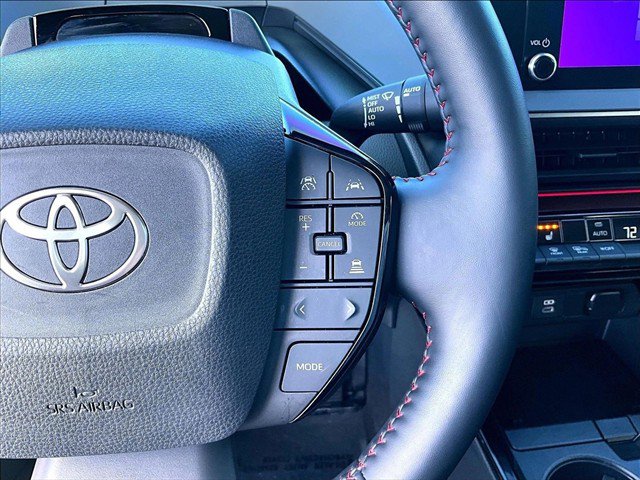 Used 2024 Toyota Prius Prime FWD image 21