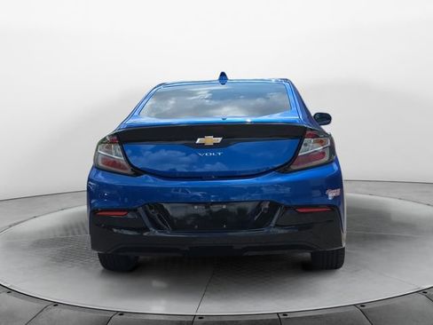 Used 2018 Chevrolet Volt LT w/ LT Driver Confidence Package FWD image 4