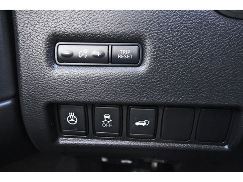 Used 2019 Nissan Murano SL FWD image 23