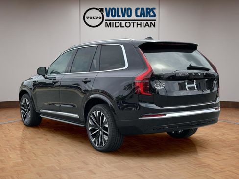 New 2026 Volvo XC90 B6 Plus w/ Protection Package Premier image 22