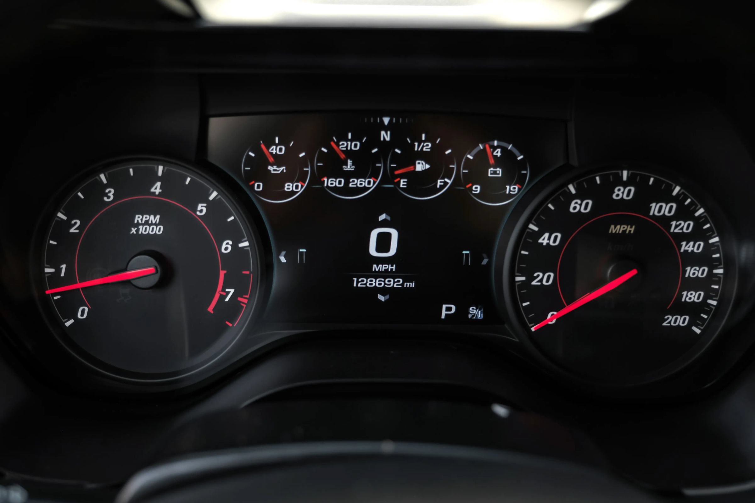 Used 2017 Chevrolet Camaro SS RWD image 23