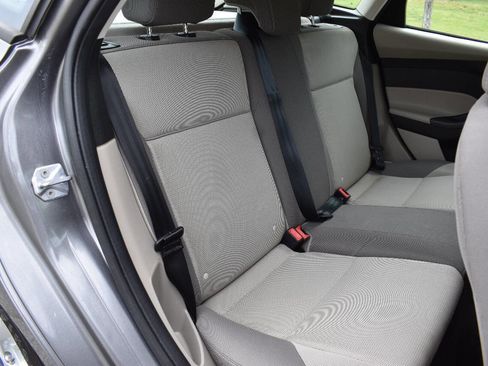 Used 2014 Ford Focus SE image 15