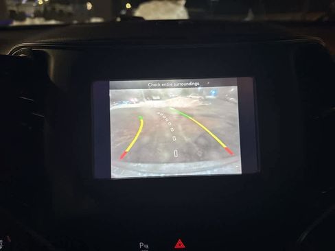 Used 2019 Jeep Cherokee Latitude Plus w/ Cold Weather Group image 27