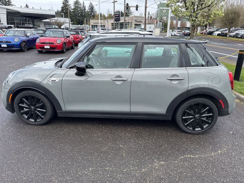 Used 2021 MINI Cooper S w/ Signature Upholstery Package image 5
