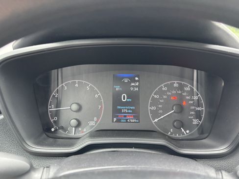 Used 2025 Toyota Corolla LE FWD image 20