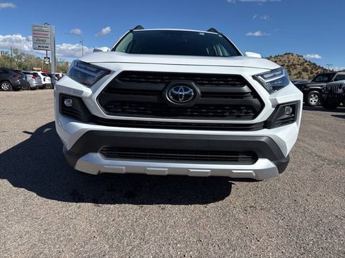 Used 2023 Toyota RAV4 Adventure image 9