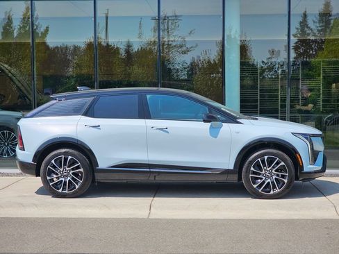 New 2026 Cadillac Optiq Sport 1 AWD/4WD image 6