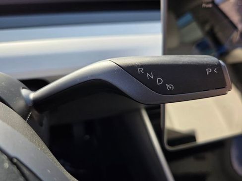 Used 2019 Tesla Model 3 Long Range image 29