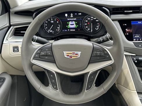 Certified 2023 Cadillac XT5 Premium Luxury w/ Technology Package image 24