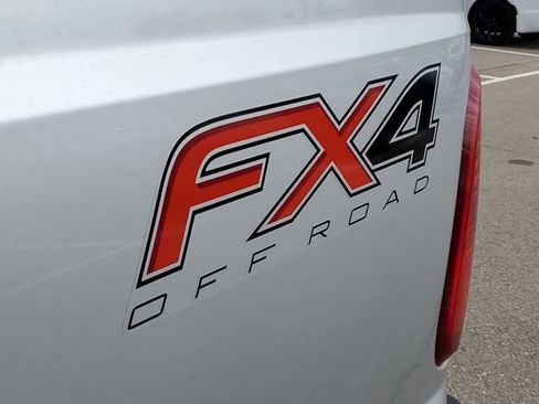 Used 2016 Ford F350 Lariat w/ Lariat Ultimate Package image 35