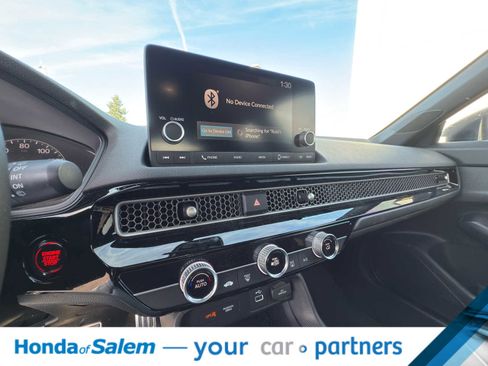 Used 2023 Honda Civic Sport image 15