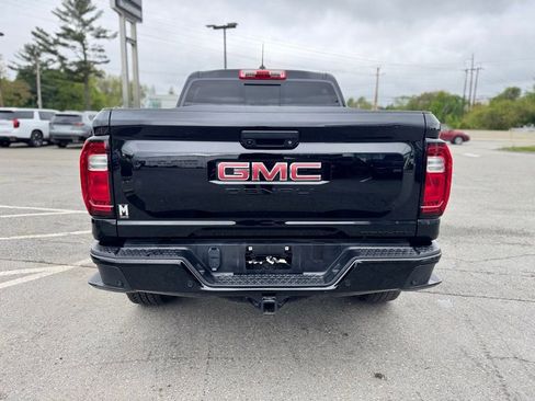 Used 2024 GMC Canyon Denali w/ LPO, Denali Black Edition AWD/4WD image 5