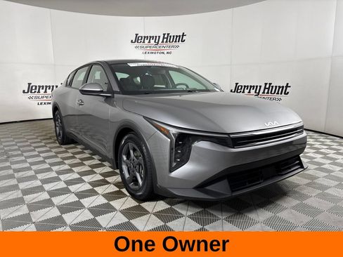 Used 2025 Kia K4 FWD image 4