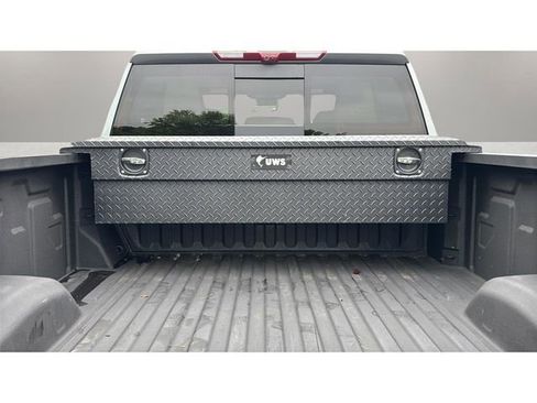 Used 2025 Chevrolet Silverado 2500 LTZ w/ LTZ Plus Package AWD/4WD image 35