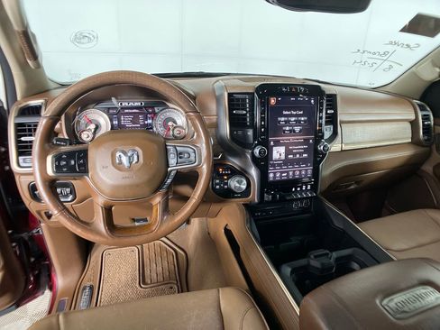 Used 2019 RAM 1500 Limited image 8