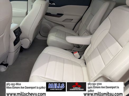 Used 2023 GMC Acadia Denali w/ Denali Ultimate Package AWD/4WD image 20