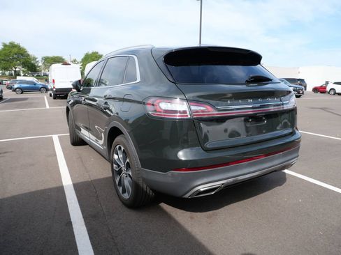 Used 2023 Lincoln Nautilus Reserve AWD/4WD image 7