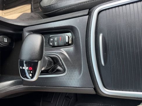 Used 2018 Dodge Charger GT AWD/4WD image 24